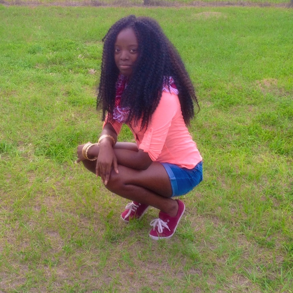 Meet your Posher, Nicia